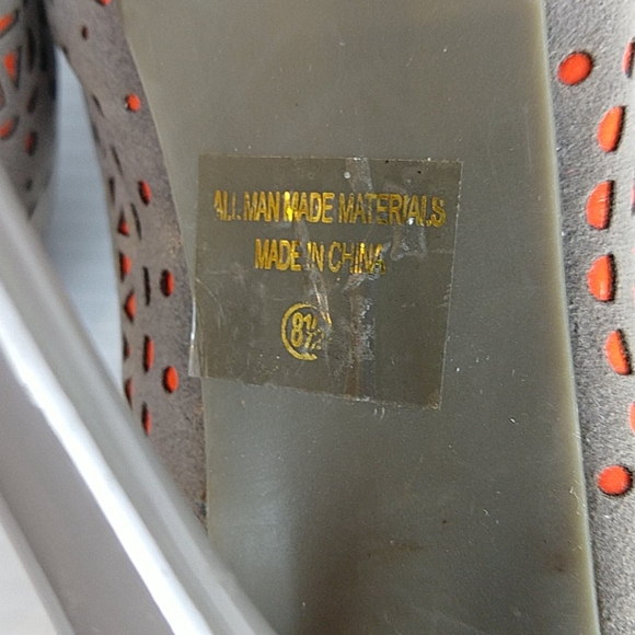 Wild Diva Loraine-23 Cutout Peep Toe High Heels - Picture 9 of 11